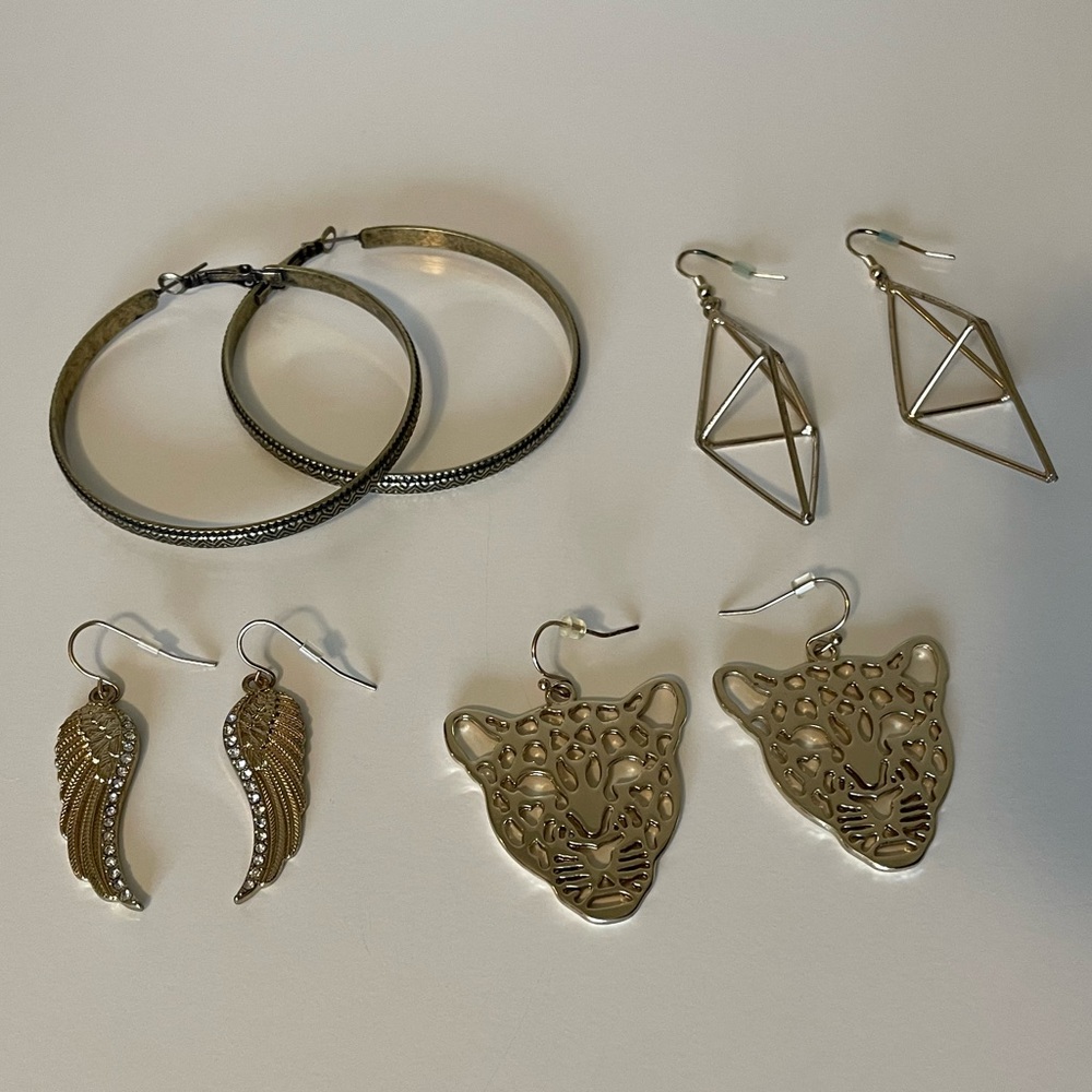 Gold earring bundle
